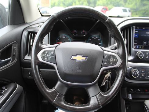 Used 2022 Chevrolet Colorado LT w/ Fleet Safety Package RWD image 18