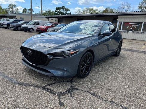 Used 2022 MAZDA MAZDA3 s AWD/4WD image 1