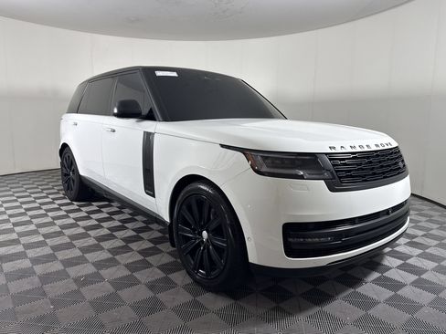 Used 2025 Land Rover Range Rover Long Wheelbase Autobiography AWD/4WD image 7
