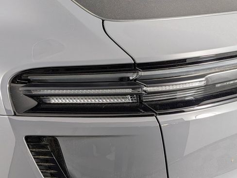 New 2026 Porsche Macan Turbo Electric image 12