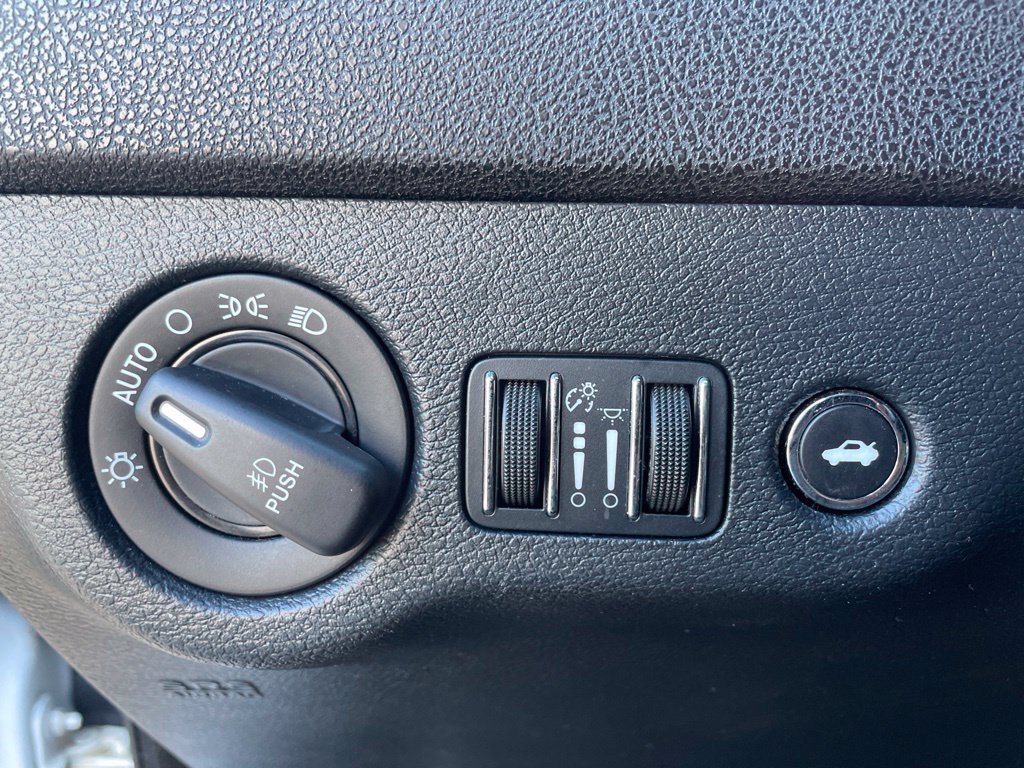 Used 2014 Dodge Charger R/T AWD/4WD image 14