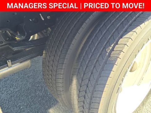 New 2025 Chevrolet Low Cab Forward image 17