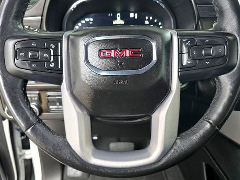 Used 2022 GMC Yukon SLT w/ SLT Luxury Package AWD/4WD image 16