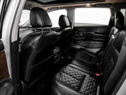 Used 2020 Nissan Murano Platinum w/ Cargo Package image 39