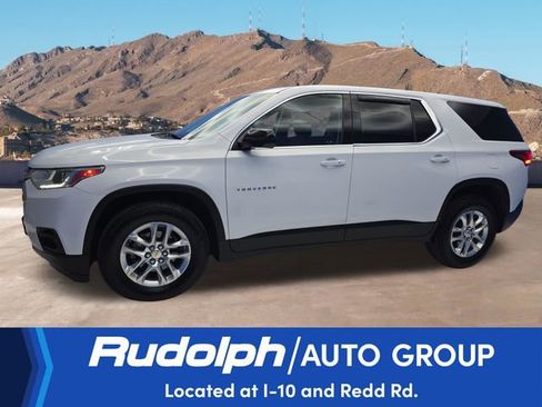 Used 2020 Chevrolet Traverse LS image 2