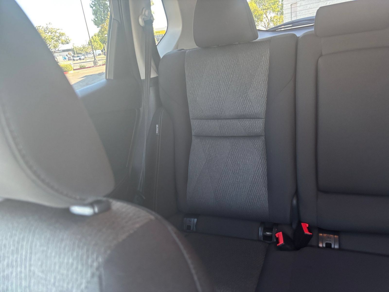 Used 2026 Nissan Rogue SV AWD/4WD image 40