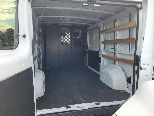 Used 2025 RAM ProMaster 2500 w/ U-Haul Equipment Group FWD image 6