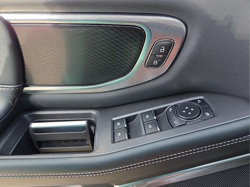 New 2026 Ford Expedition Platinum w/ Stealth Appearance Package image 13