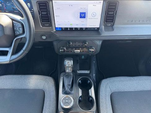 Certified 2025 Ford Bronco Big Bend image 11
