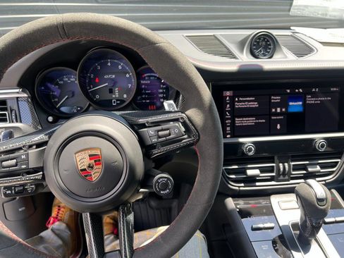 New 2025 Porsche Macan GTS image 20