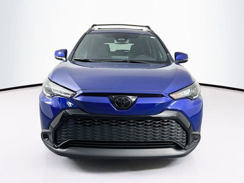 Used 2024 Toyota Corolla Cross AWD Hybrid image 2