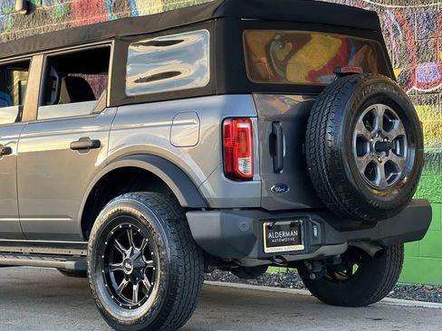 Used 2023 Ford Bronco Big Bend image 25