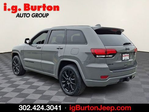 Used 2020 Jeep Grand Cherokee Altitude image 4