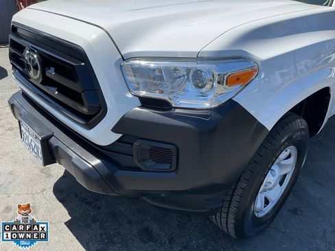 Used 2022 Toyota Tacoma SR RWD image 90