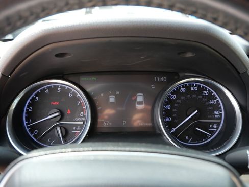 Used 2019 Toyota Camry XLE w/ Driver Assist Package image 22