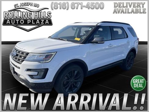 Used 2017 Ford Explorer XLT w/ Equipment Group 202A AWD/4WD image 1