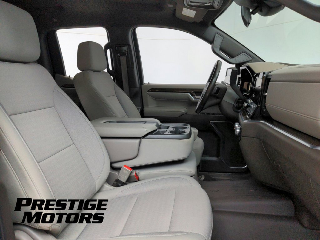 Used 2023 GMC Sierra 1500 SLE w/ Enhanced Capability Package AWD/4WD image 39