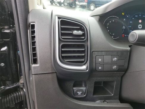 New 2025 RAM ProMaster 3500 w/ Quick Order Package 22G SLT image 19