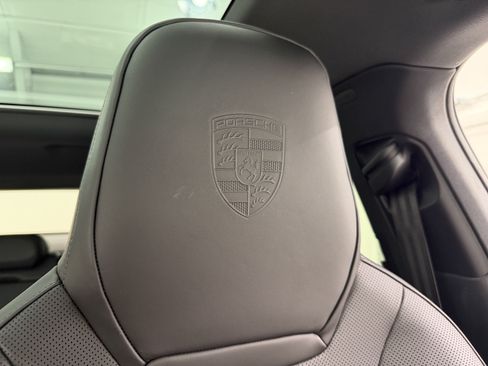 Certified 2026 Porsche Cayenne Coupe AWD/4WD image 35