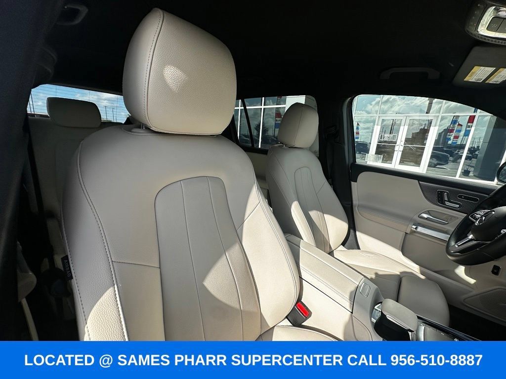 Used 2023 Mercedes-Benz EQB 250+ image 31