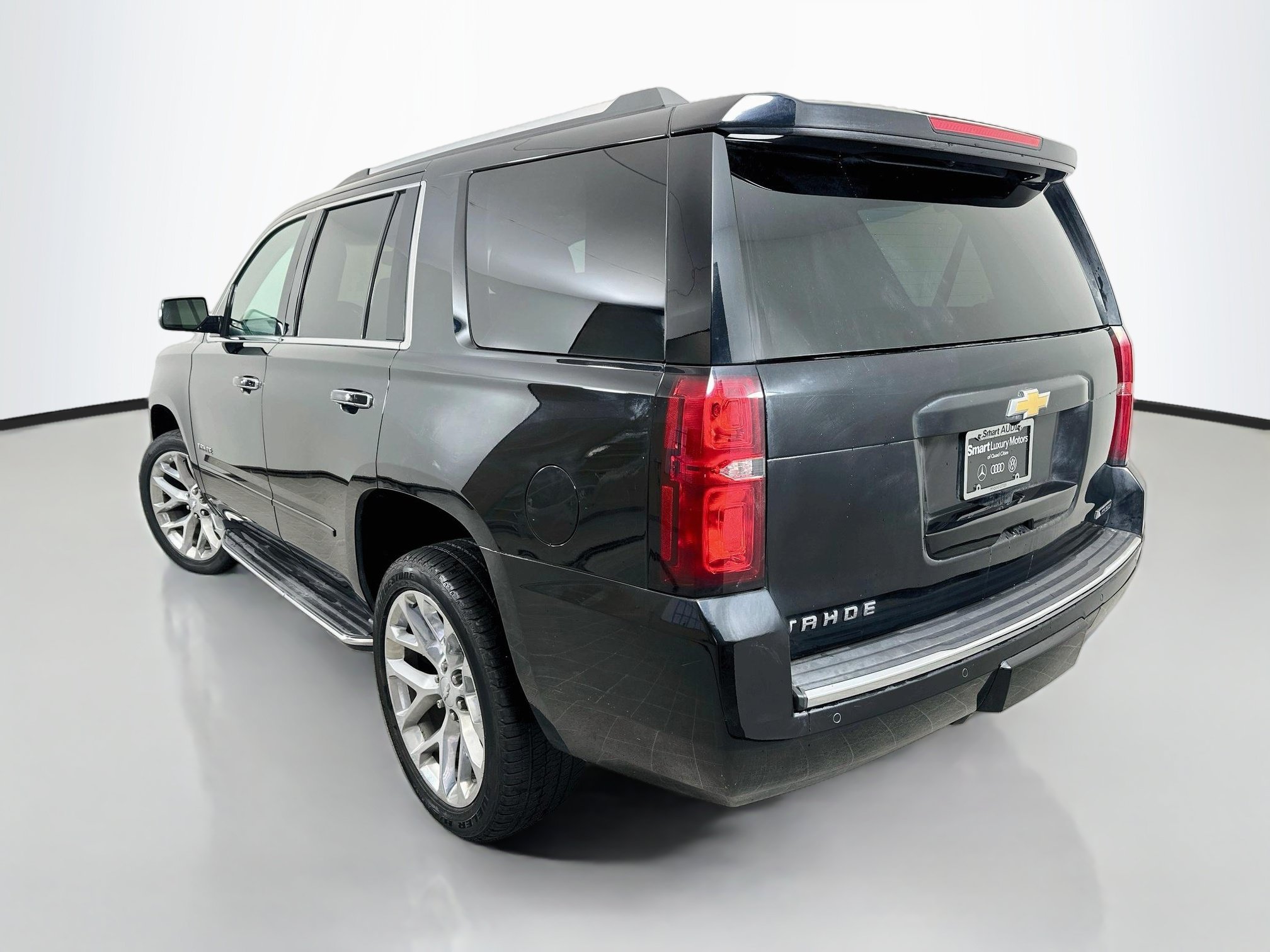 Used 2018 Chevrolet Tahoe Premier AWD/4WD image 5