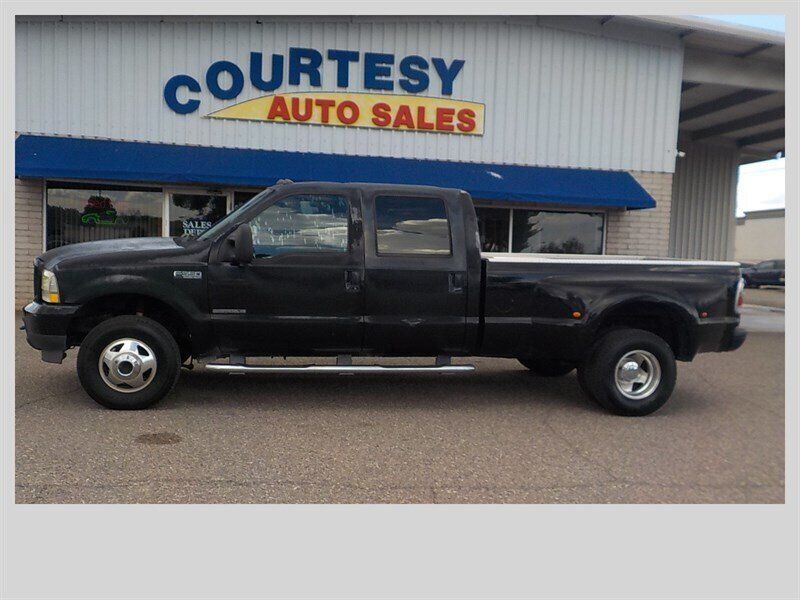 Used 2003 Ford F350 XLT AWD/4WD image 3