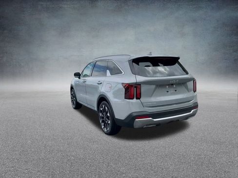 Used 2024 Kia Sorento SX image 18