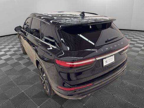 Used 2025 Lincoln Corsair Grand Touring w/ Equipment Group 302A image 5