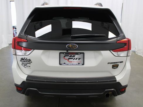 Used 2022 Subaru Forester Wilderness image 6