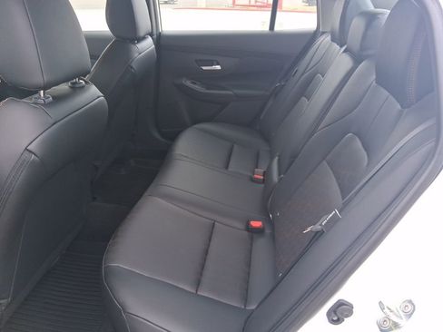 New 2026 Nissan Sentra SR w/ SR Premium Package FWD image 31