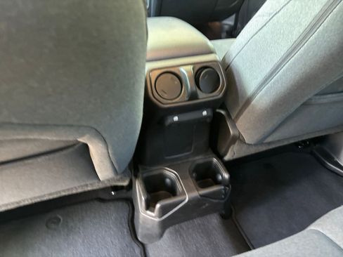 Used 2025 Jeep Wrangler Unlimited Sport AWD/4WD image 23