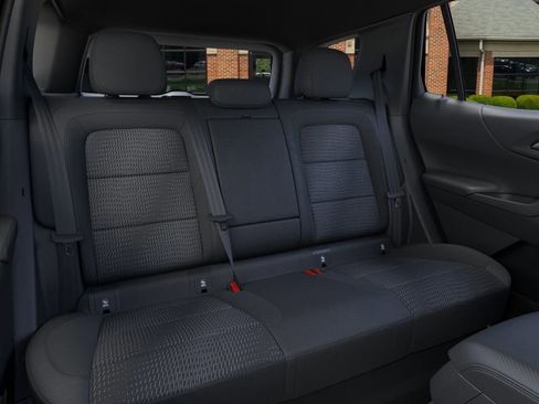 New 2026 Chevrolet Equinox LT w/ Safety and Technology Package image 17