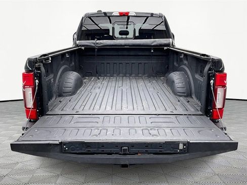 Used 2021 Ford F250 Lariat w/ Lariat Ultimate Package image 18