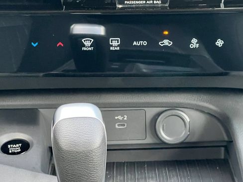 New 2026 Nissan Sentra SV FWD image 5