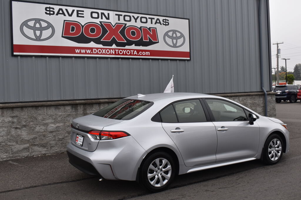 Certified 2026 Toyota Corolla LE FWD image 5