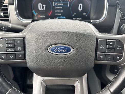 Certified 2021 Ford F150 Lariat w/ Equipment Group 502A High image 24