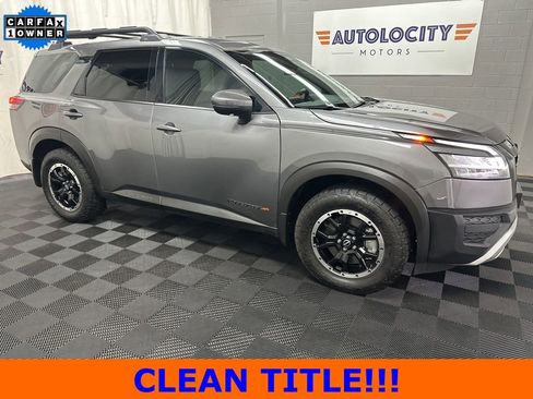 Used 2025 Nissan Pathfinder Rock Creek AWD/4WD image 1