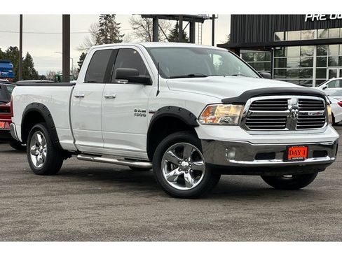 Used 2015 RAM 1500 Big Horn image 2