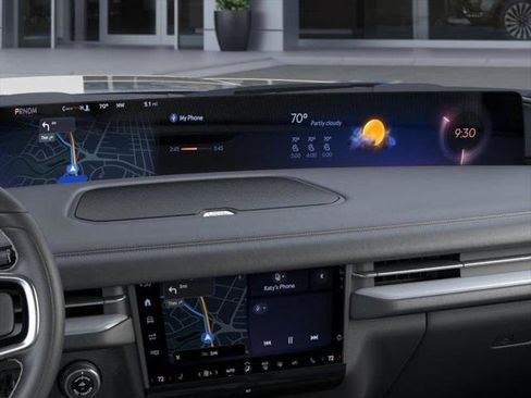 New 2026 Lincoln Navigator L Reserve AWD/4WD image 14