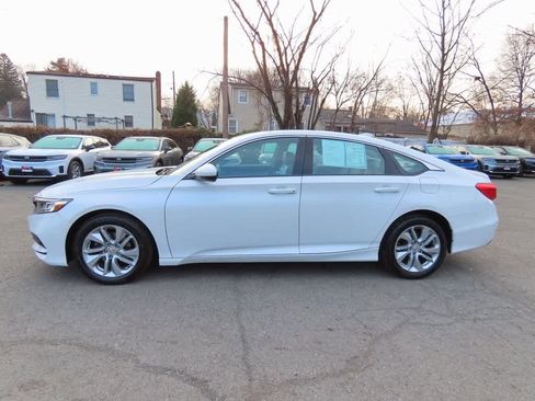 Certified 2020 Honda Accord LX image 3