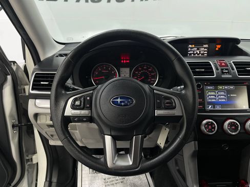 Used 2018 Subaru Forester 2.5i AWD/4WD image 20