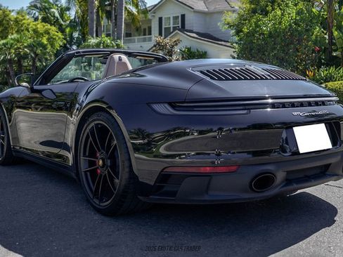 Used 2024 Porsche 911 Cabriolet image 6