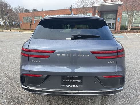 New 2026 Genesis GV70 2.5T Advanced image 8