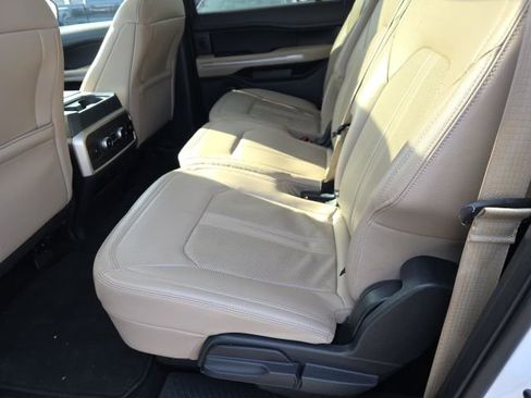 Used 2024 Ford Expedition Max Limited AWD/4WD image 5