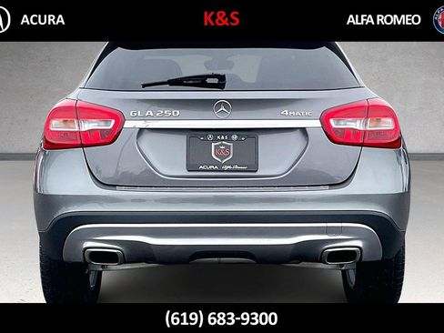 Used 2017 Mercedes-Benz GLA 250 4MATIC image 32