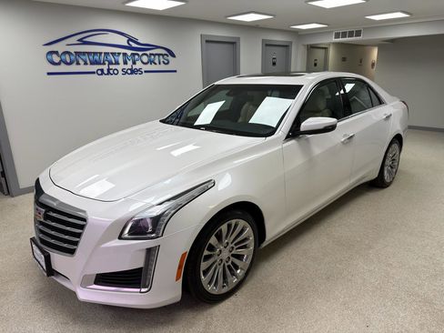 Used 2019 Cadillac CTS Luxury image 2