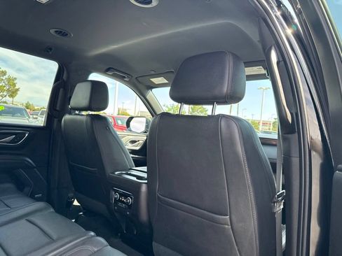 Used 2021 Chevrolet Tahoe RST AWD/4WD image 23