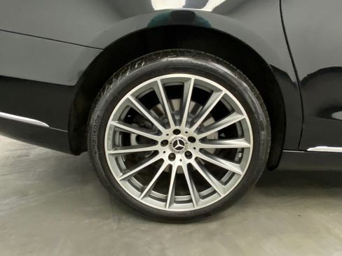 Used 2018 Mercedes-Benz Maybach S 560 4MATIC image 18