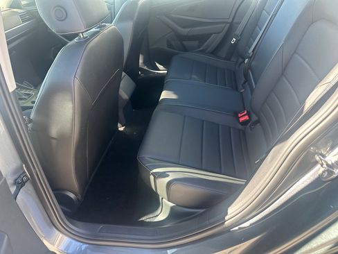 Used 2024 Volkswagen Jetta SE image 20