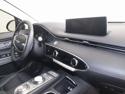 Used 2022 Genesis GV70 2.5T w/ Select Package image 45